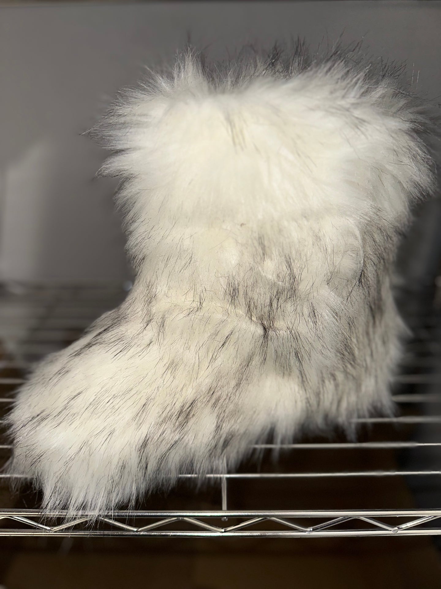 Wynter Fluffy Faux Fur Boots- Mixed White