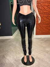 Wet Ghal Leggings- Black